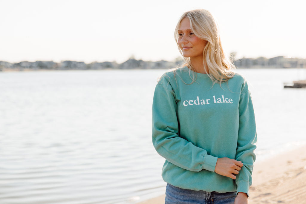 Shoreline Serif Sweatshirt